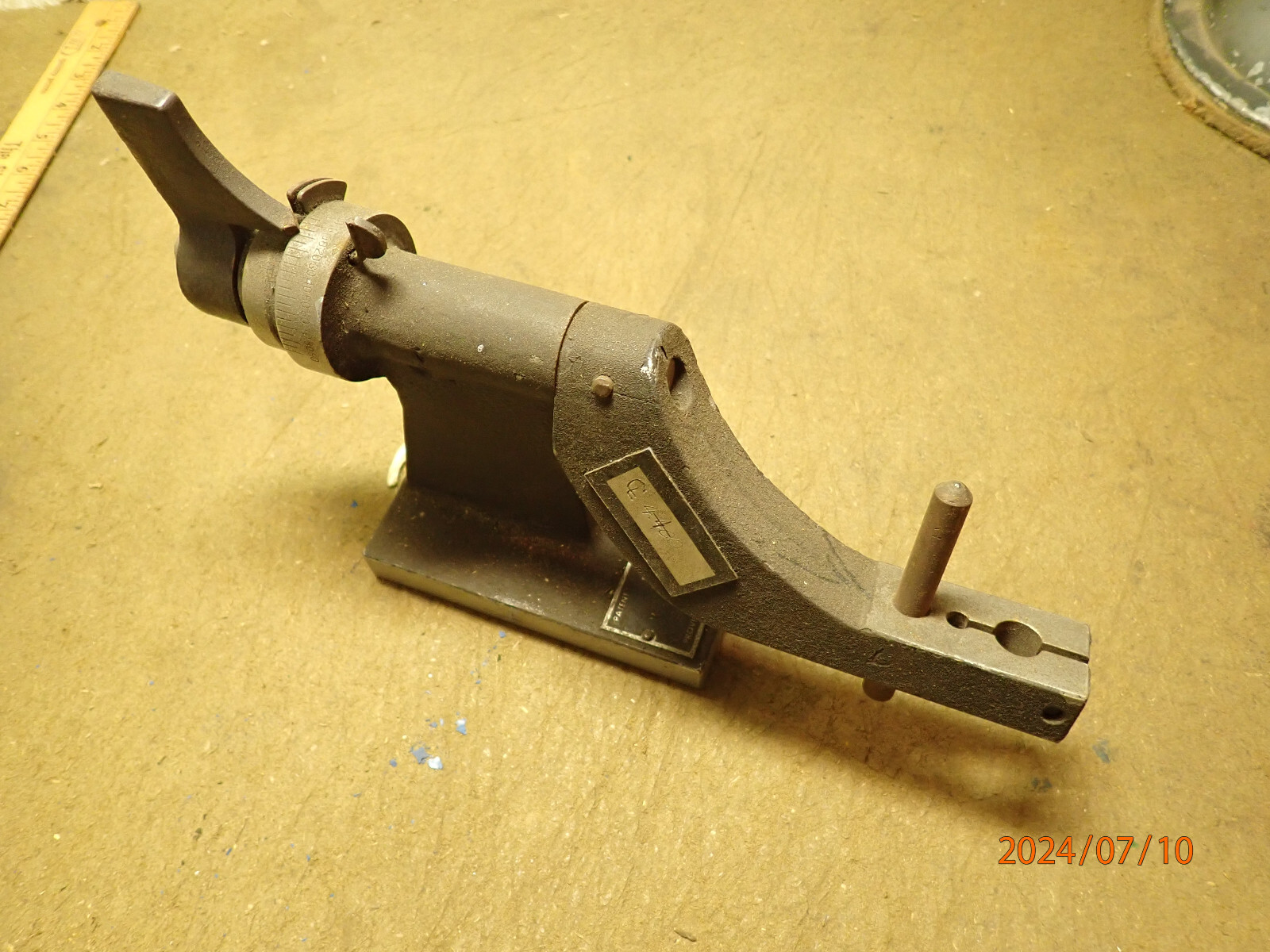 OLDER ROTHFUSS WHEEL DRESSER FOR SURFACE TOOL CUTTER GRINDER GRINDING