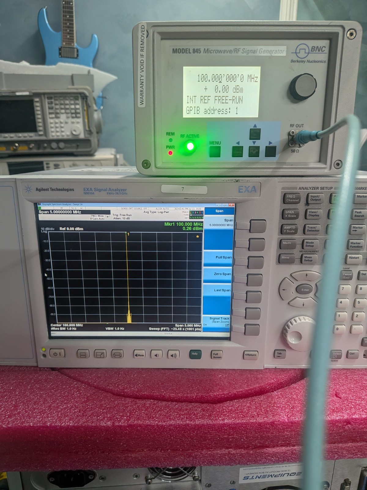 BNC Berkeley Nucleonics Signal Generator 845 Mini Handheld Cald! 20 Ghz Options