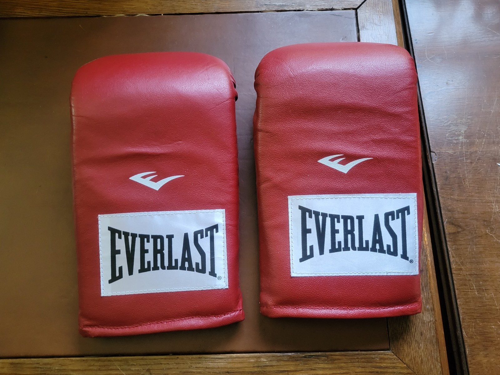Everlast Red 4306 Boxing Sparing Gloves Sz Fits S/M