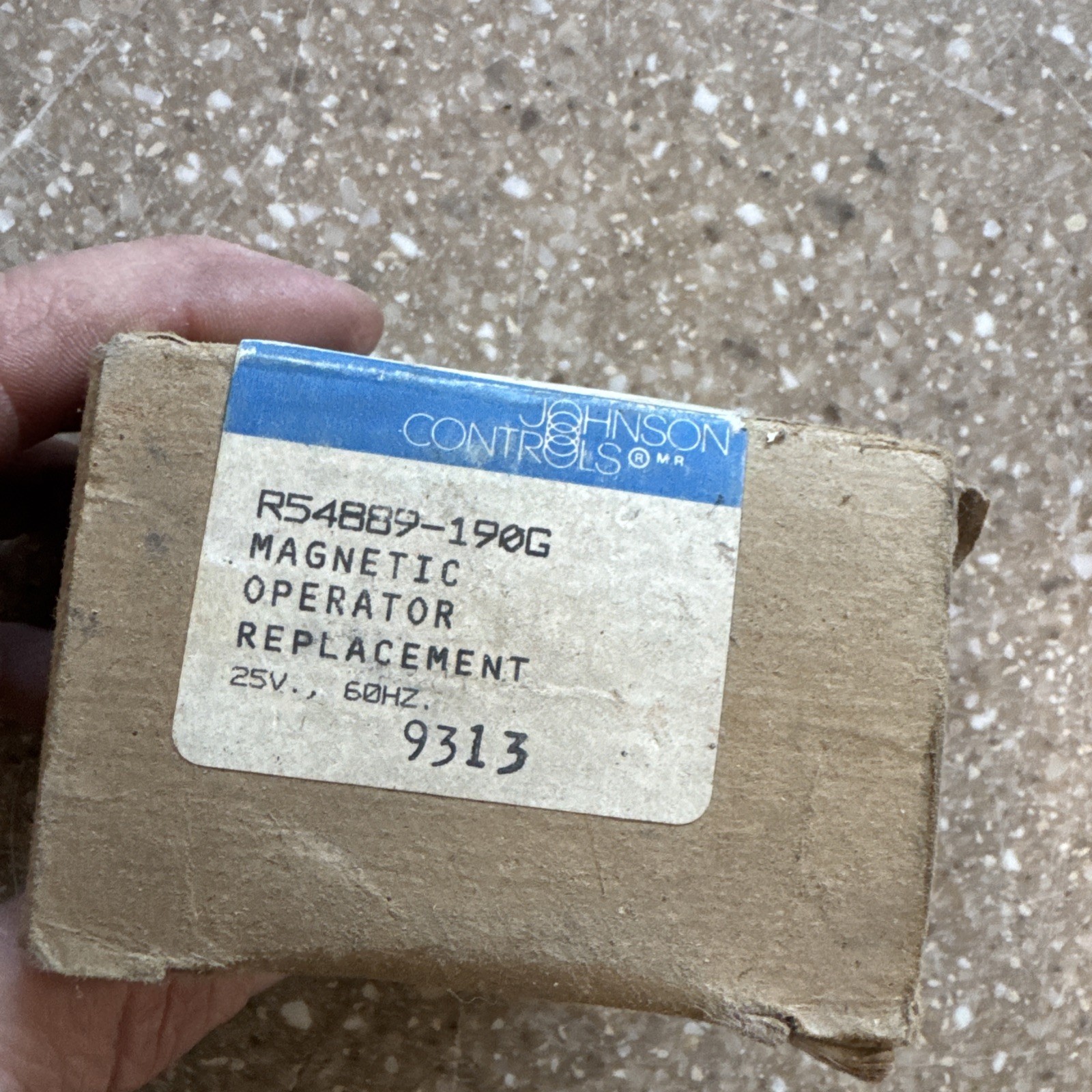 Johnson Controls Products R54889-190G MAGNETIC OPERATIOR Y330177