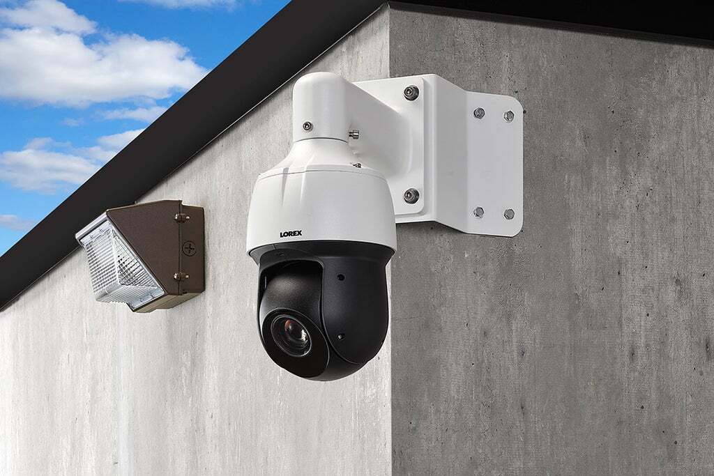 Lorex Corner Mount Bracket AUX-1W