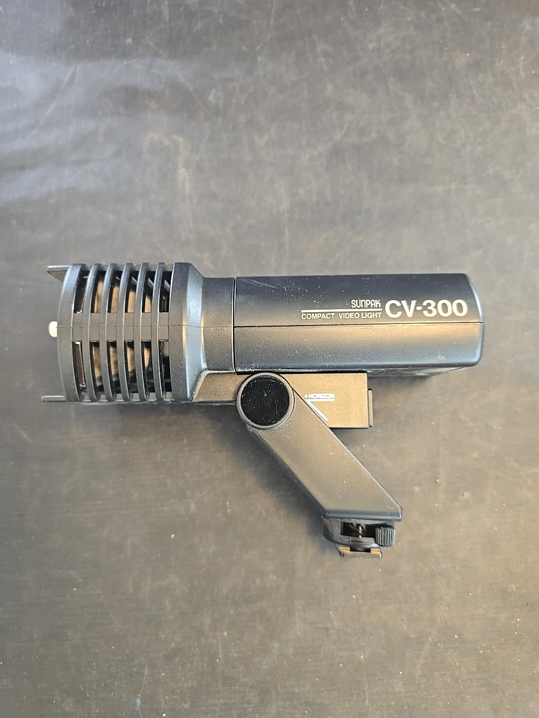 Sunpak CV-300 Compact Video Light Japan w/ Two CL-5 Battery Clusters