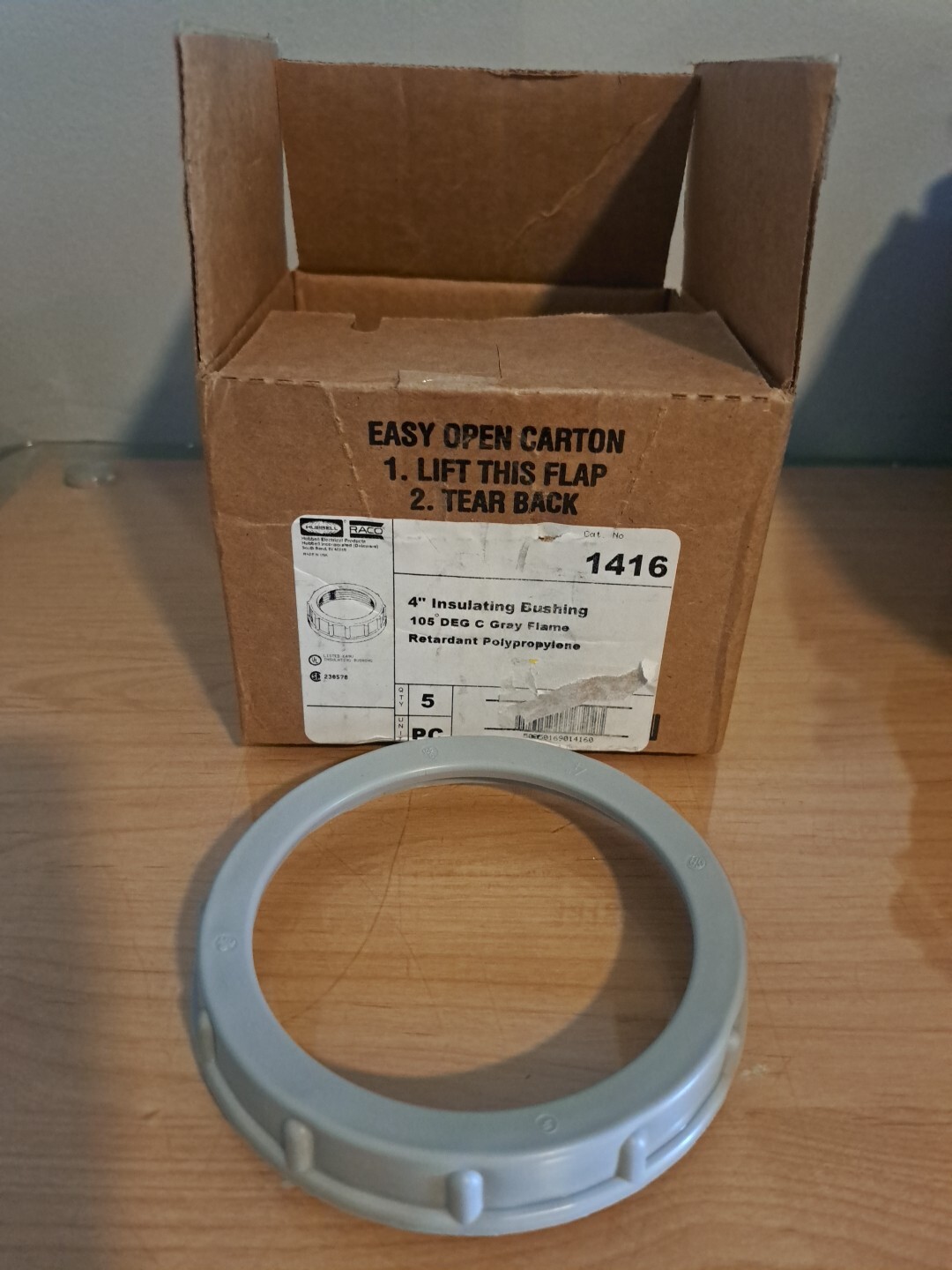 RACO 1416 4" Conduit Bushing, 105° Deg, Flame Retardant Polypropylene,  5 Pc