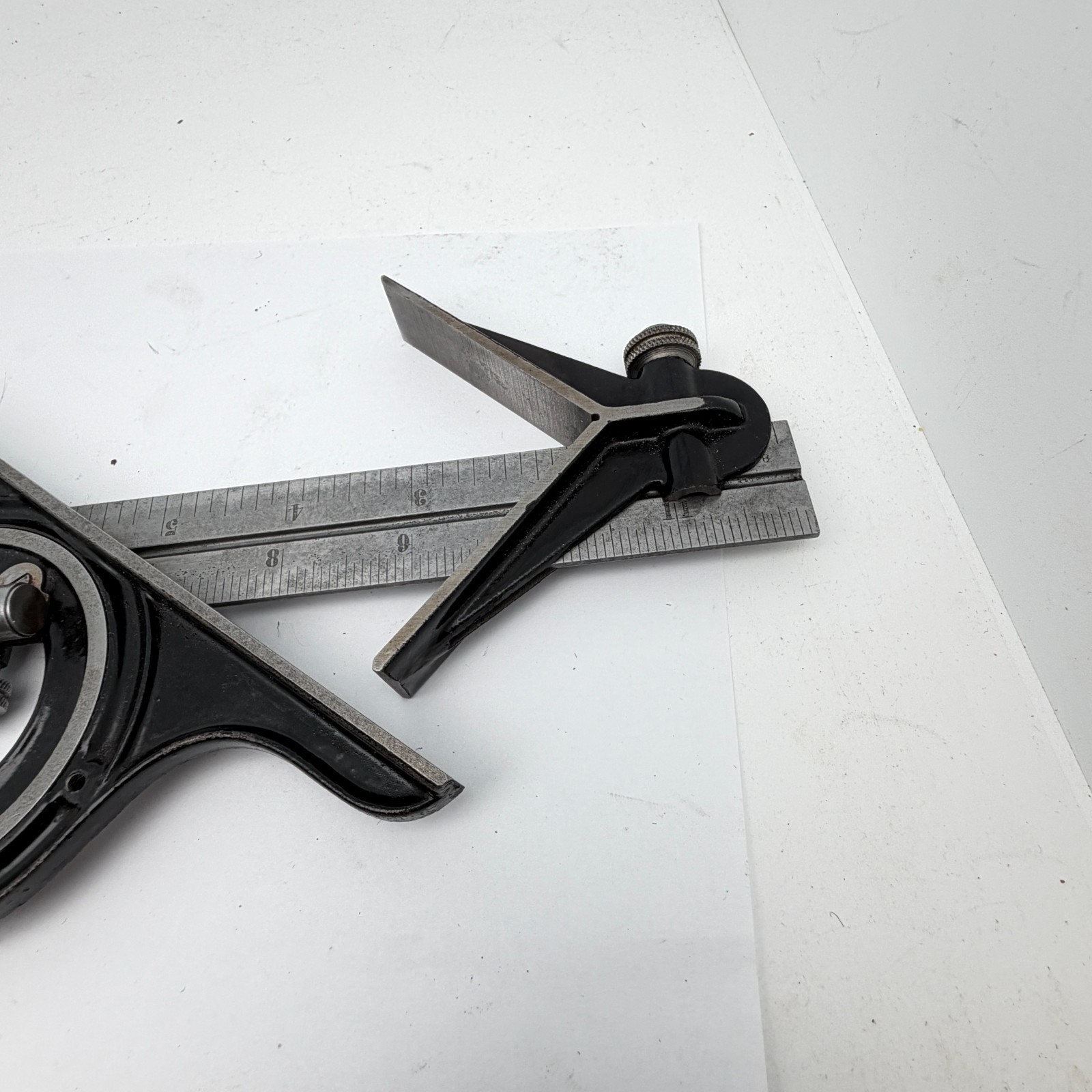 Preowned 12" UNION TOOL Co. Combination Square & Centrefinder Machinists