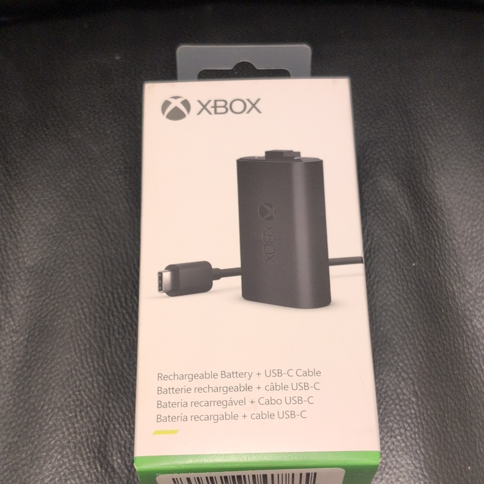 Xbox Rechargeable Battery + USB-C Cable for Xbox Wireless Controllers (USB-C)