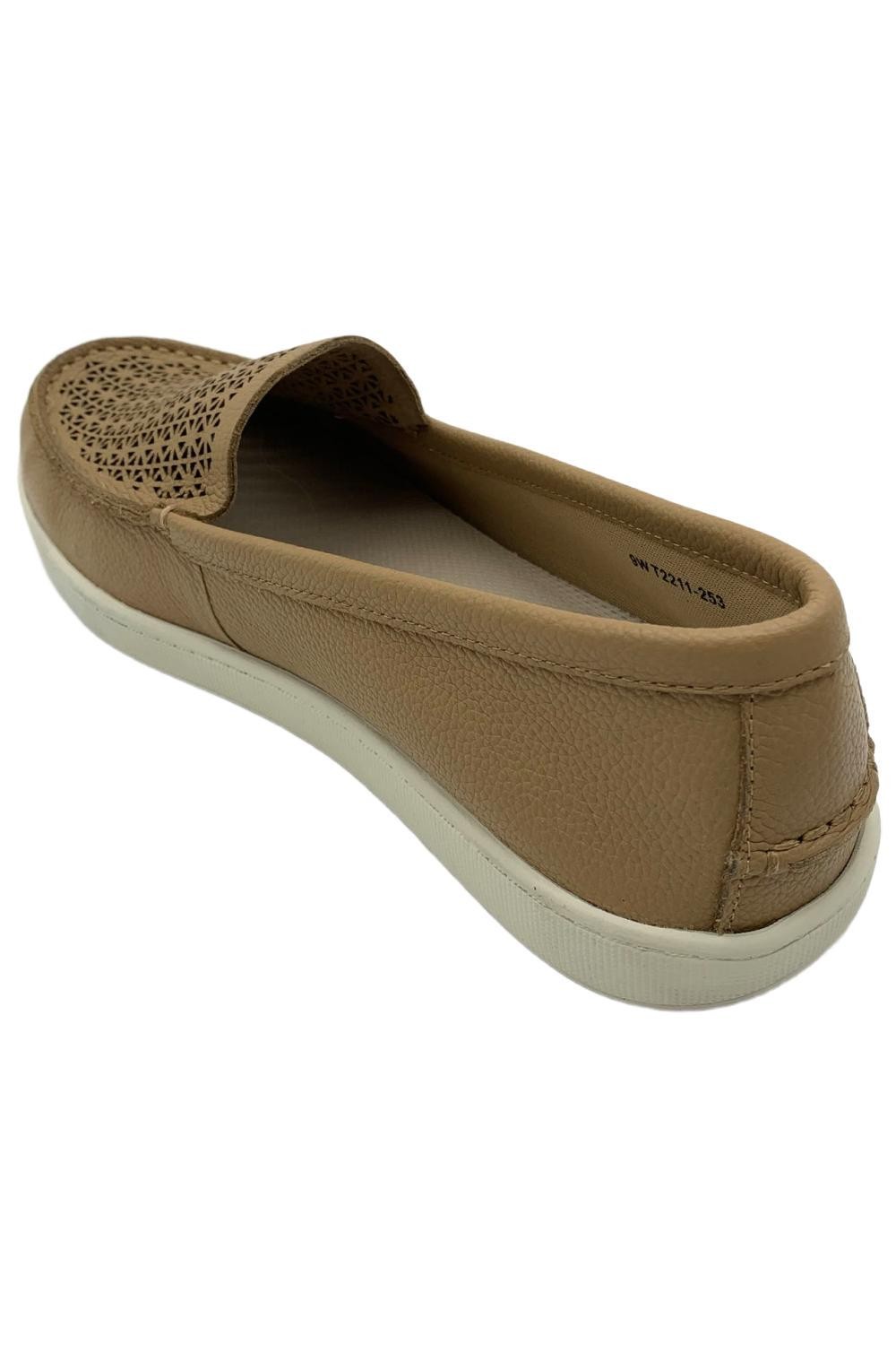 Trotters Women's Audrey Loafer Tan