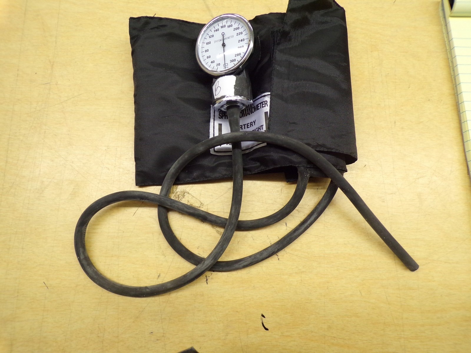 NEW Blood Pressure Cuff w/ Sphygmomanometer, No Ball  *FREE SHIPPING*
