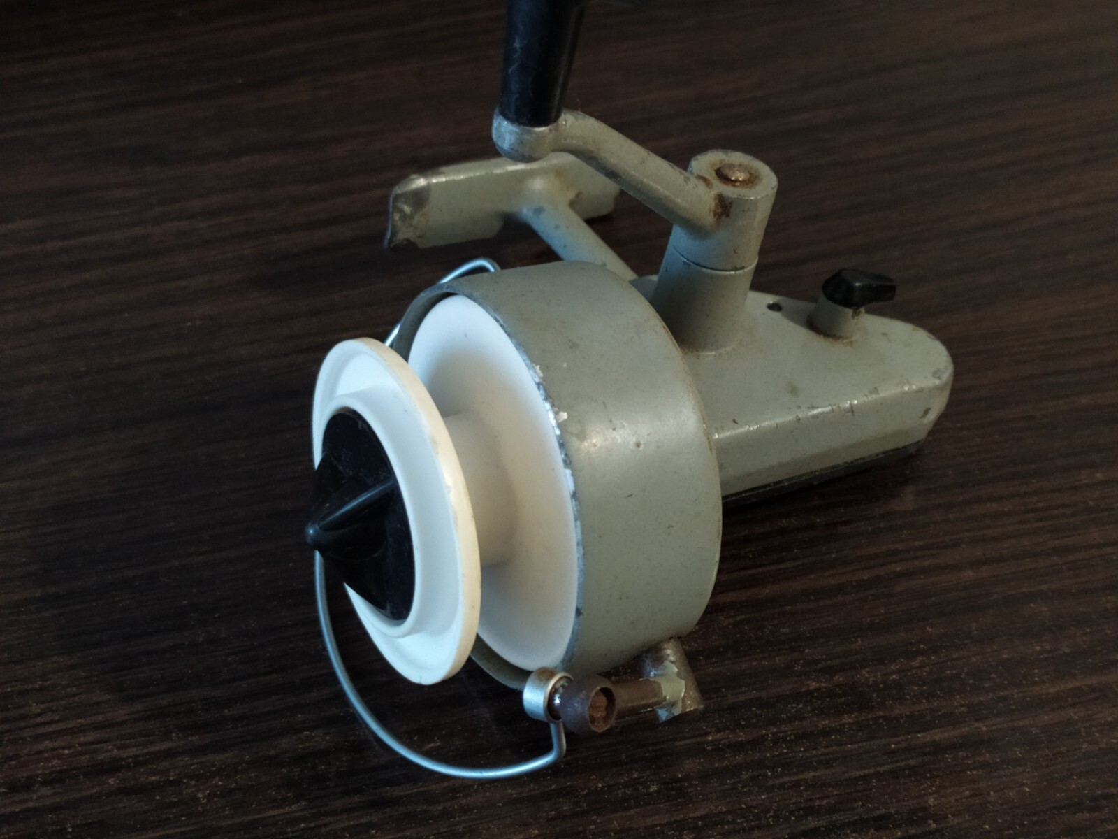 Fishing Vintage Soviet Spinning Metal Reel Fishing Tackle Made in USSR