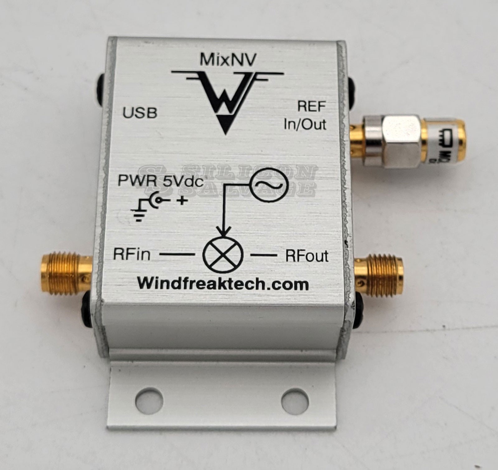 Windfreak Tech MixNV 1MHz-6GHz USB Programmed Mixer RF Signal Generator