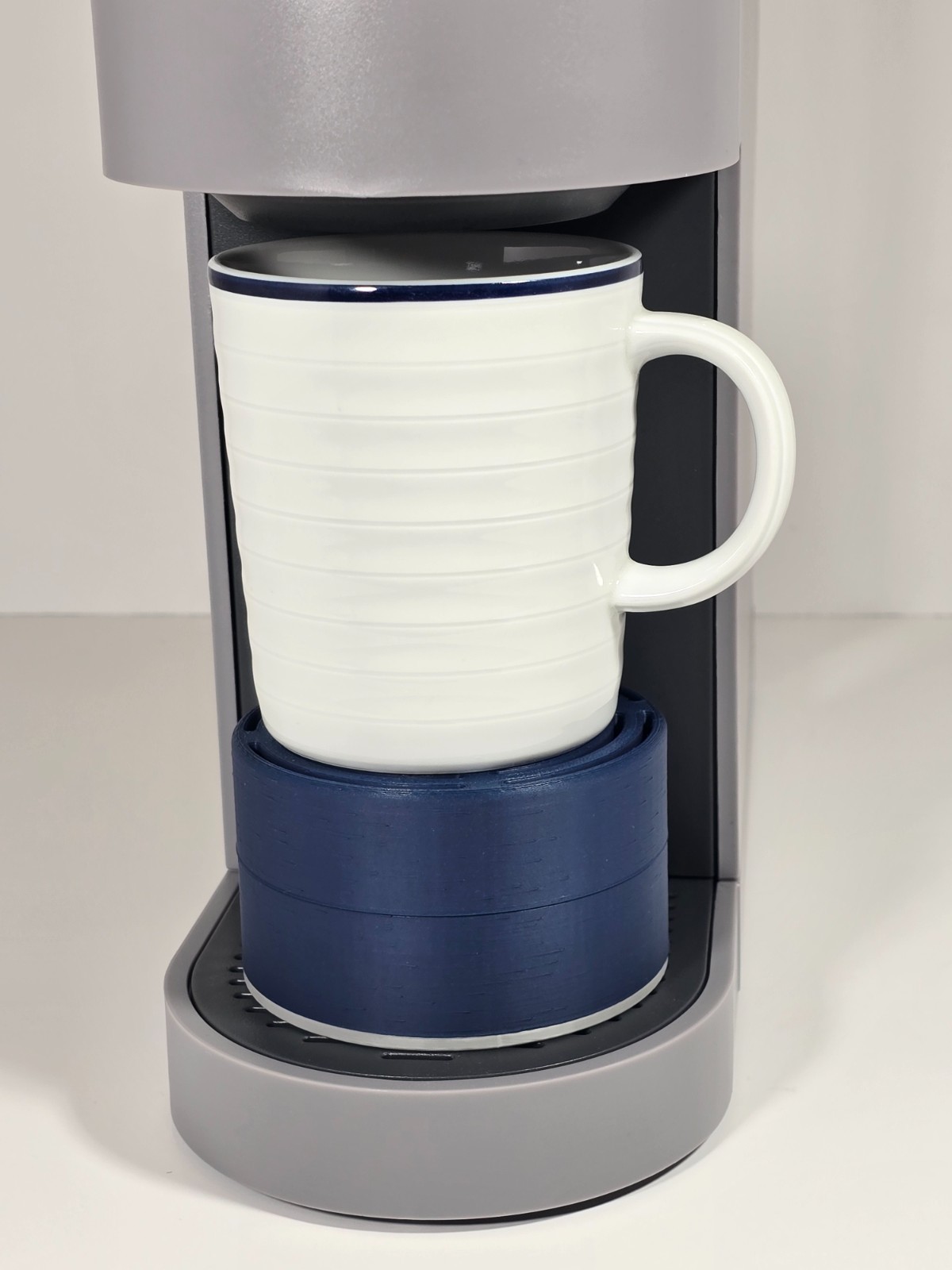 Anti-Splash Adjustable Coffee Cup Stand Accessory for Keurig Coffee Makers Blue