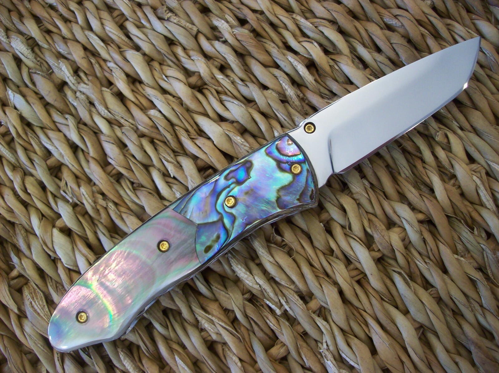 CUSTOM THAILAND KNIFE / BLACK MOTHER OF PEARL / ABALONE / NEW 2017