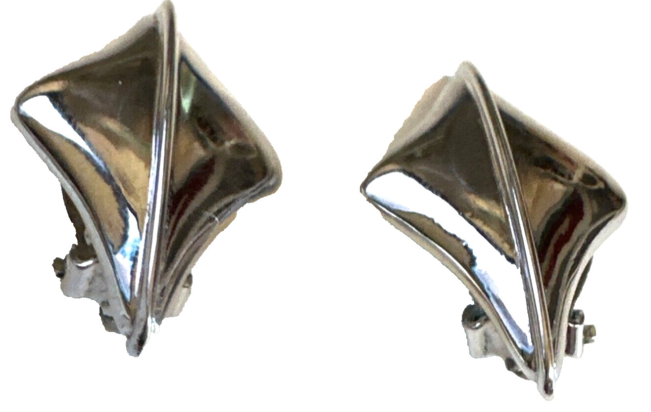 Alexis Kirk Vintage Earrings Silver Plated Clip-On