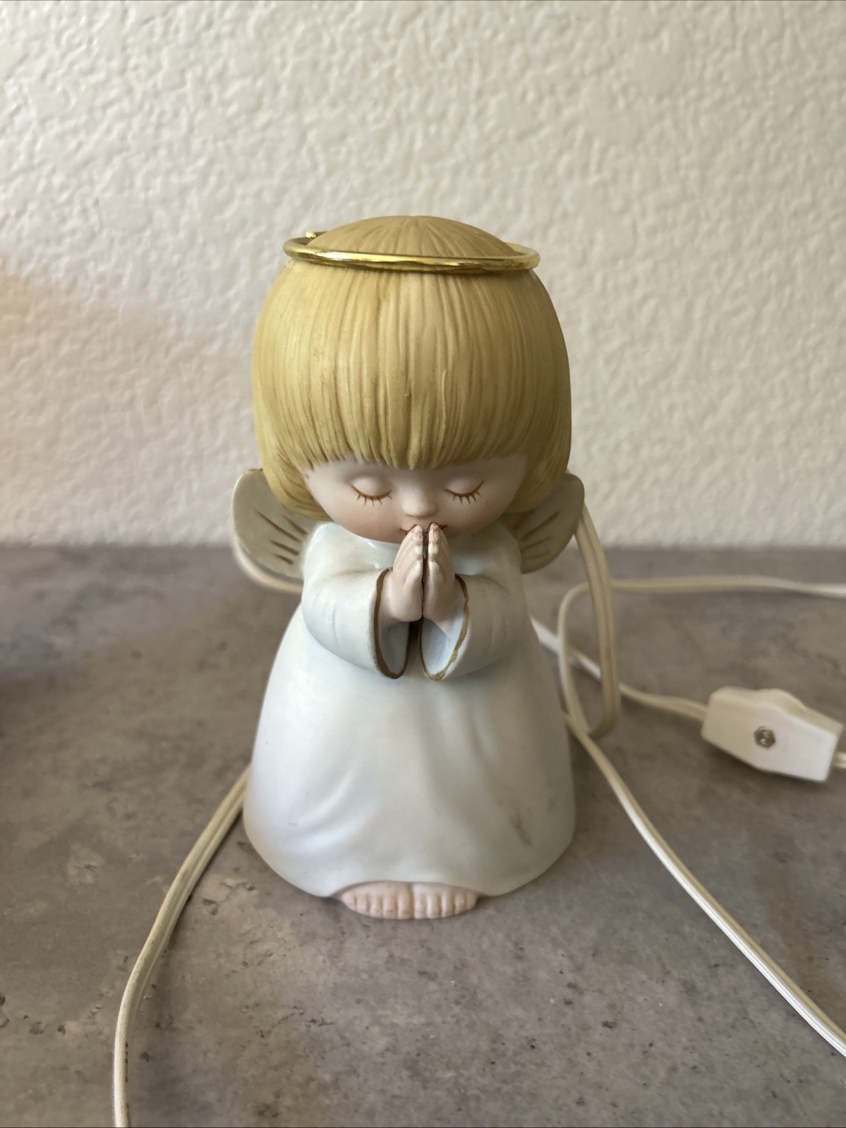 Vintage Praying Cherub Angel Light Up Night Light Lamp Figurine WORKS