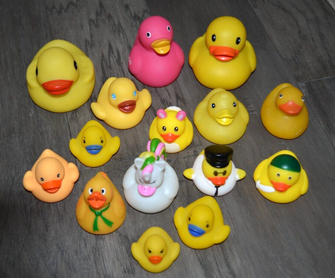 15 RUBBER DUCKS Mixed Lot of Sizes & Themes PIRATE UNICORN BUNNY Great for Jeeps