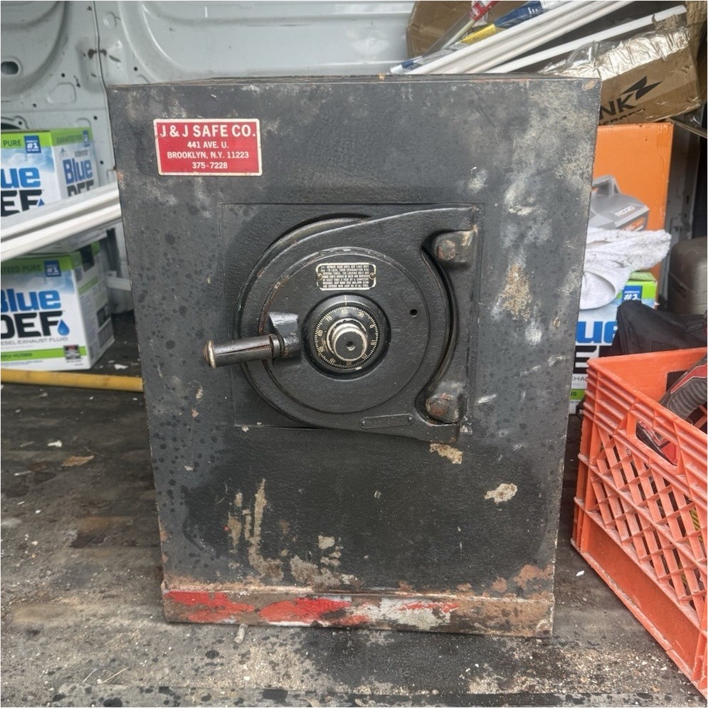 J & J Safe Co. Industrial Steel Safe Black Combination Lock Heavy-Duty 1 Door