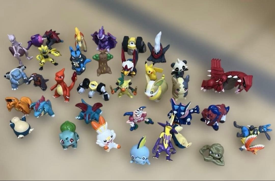 Pokemon Figure Lot of 36 Moncolle Mewtwo Charizard Groudon Collectible 15+