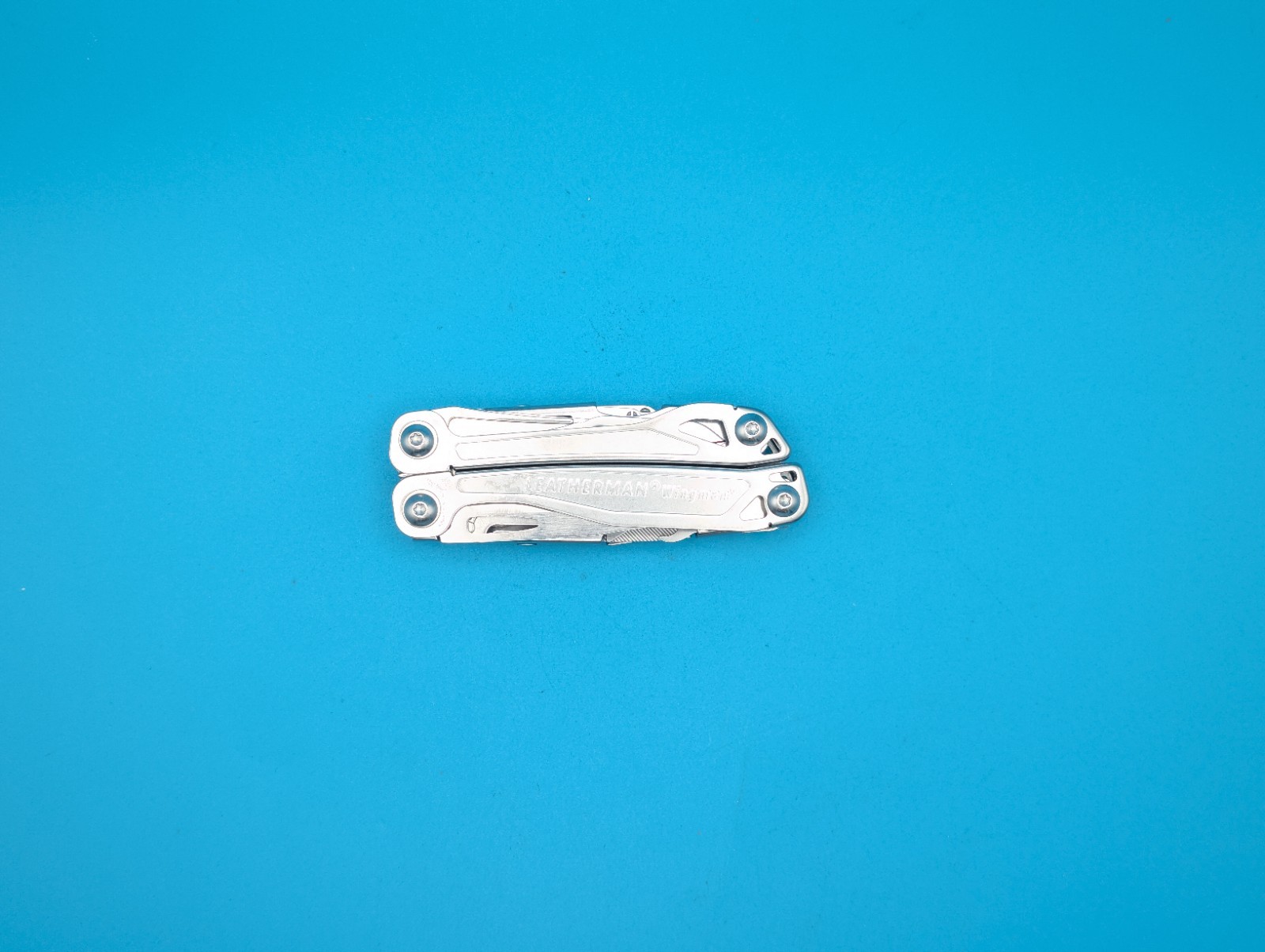 LEATHERMAN WINGMAN MULTI-TOOL! FAST SHIPPING!