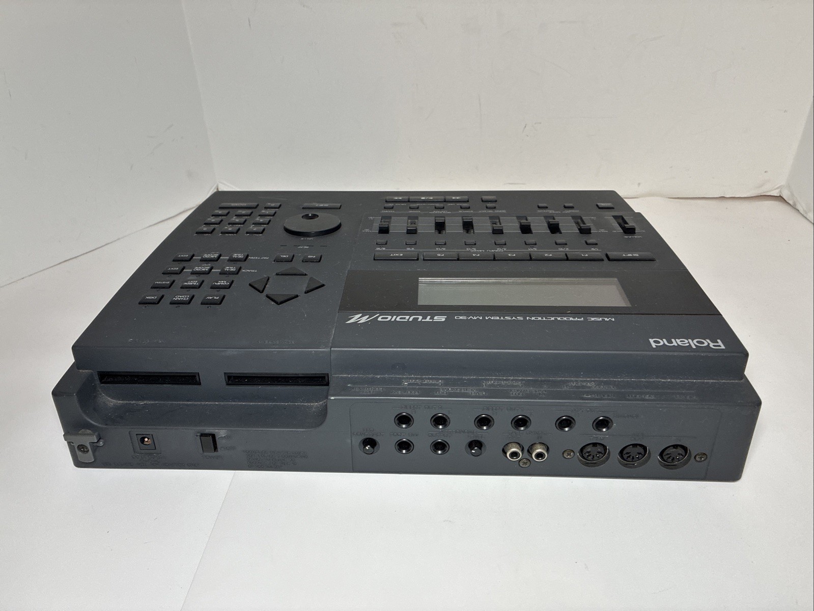 Roland MV-30 Studio For Parts or Repair Read Description