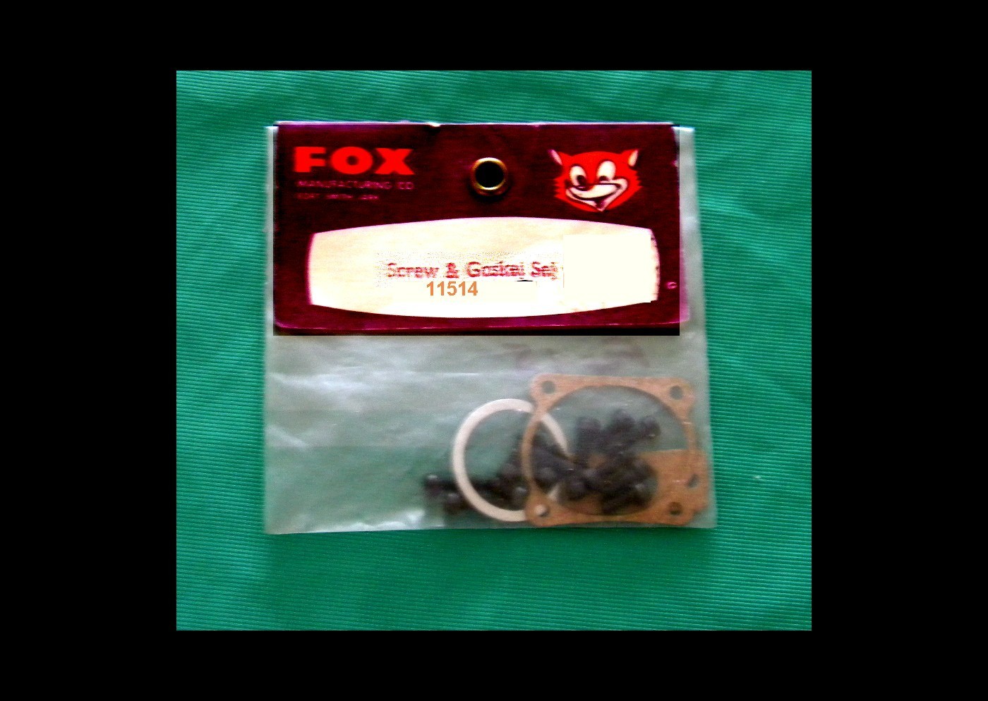 FOX Engine Part SCREW & GASKET # 11514 Factory Sealed