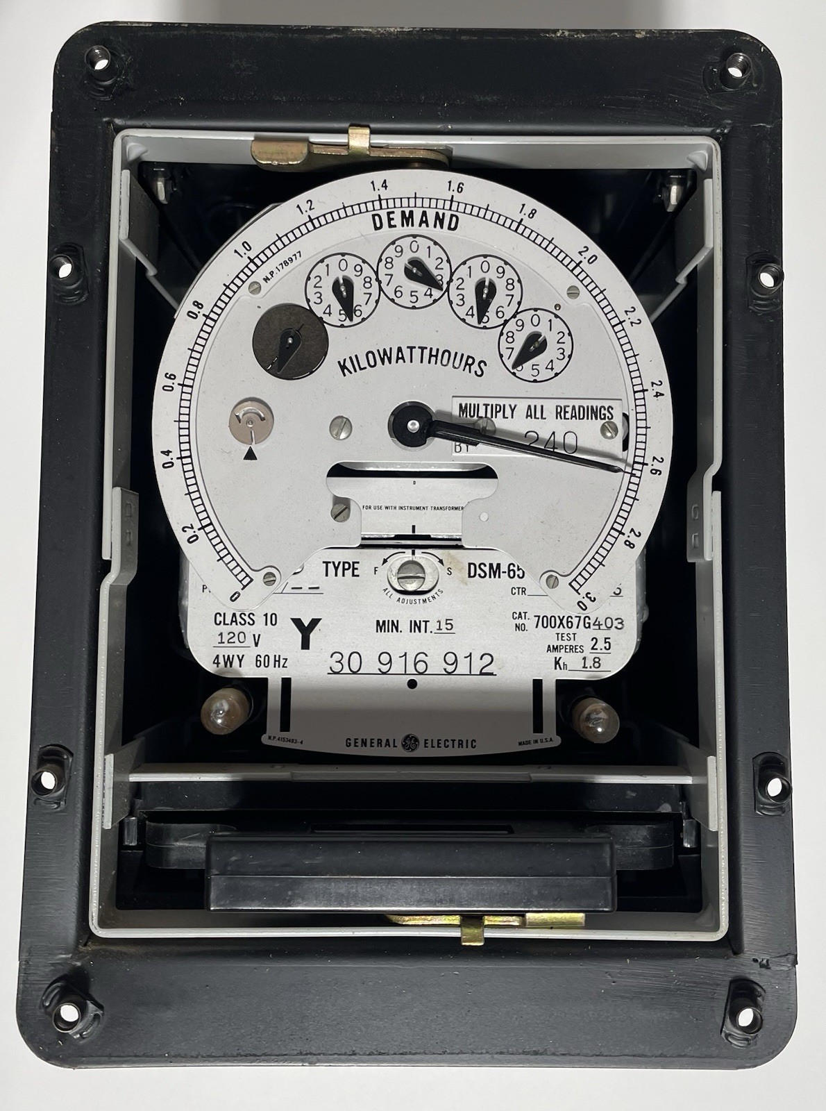 GE Kilowatthours Meter 700X67G403