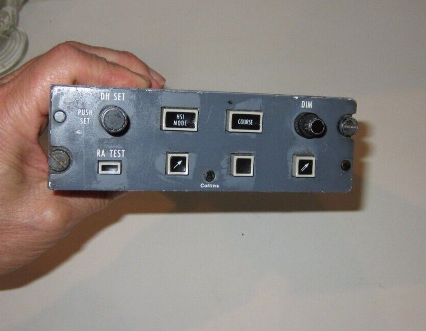 COLLINS AVIONICS DISPLAY CONTROL PANEL DCP-85C P/N 622-6405-004 (AR)