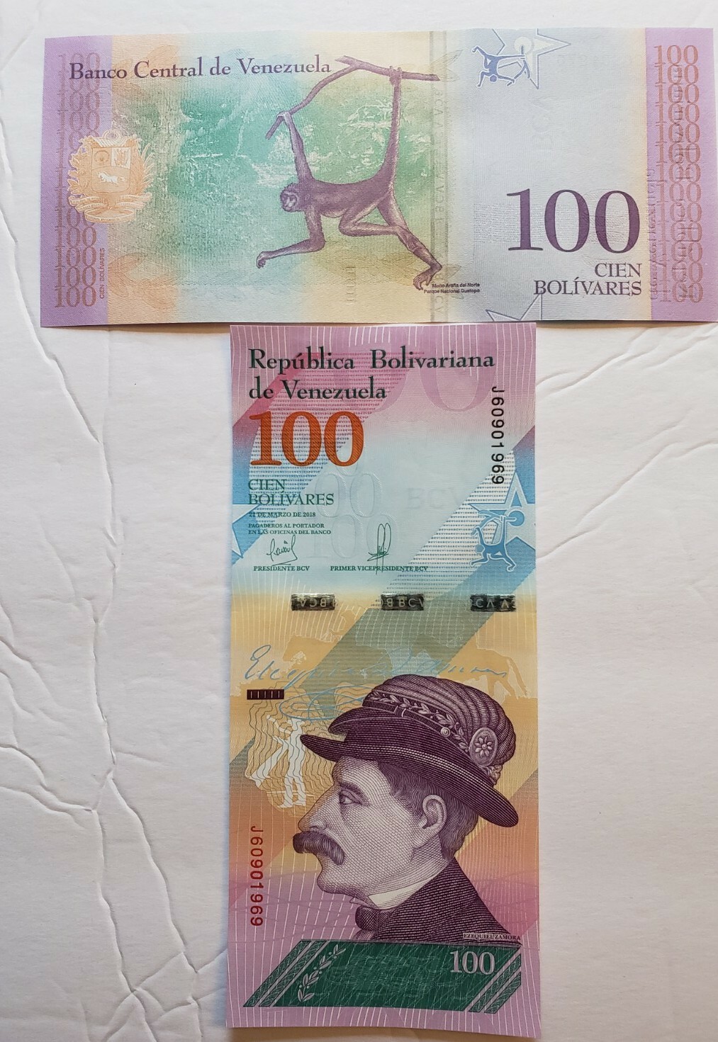 VENEZUELA 100 Bolivares Soberano, 2018, P-NEW, Monkey, UNC Set 2 notes Lot A