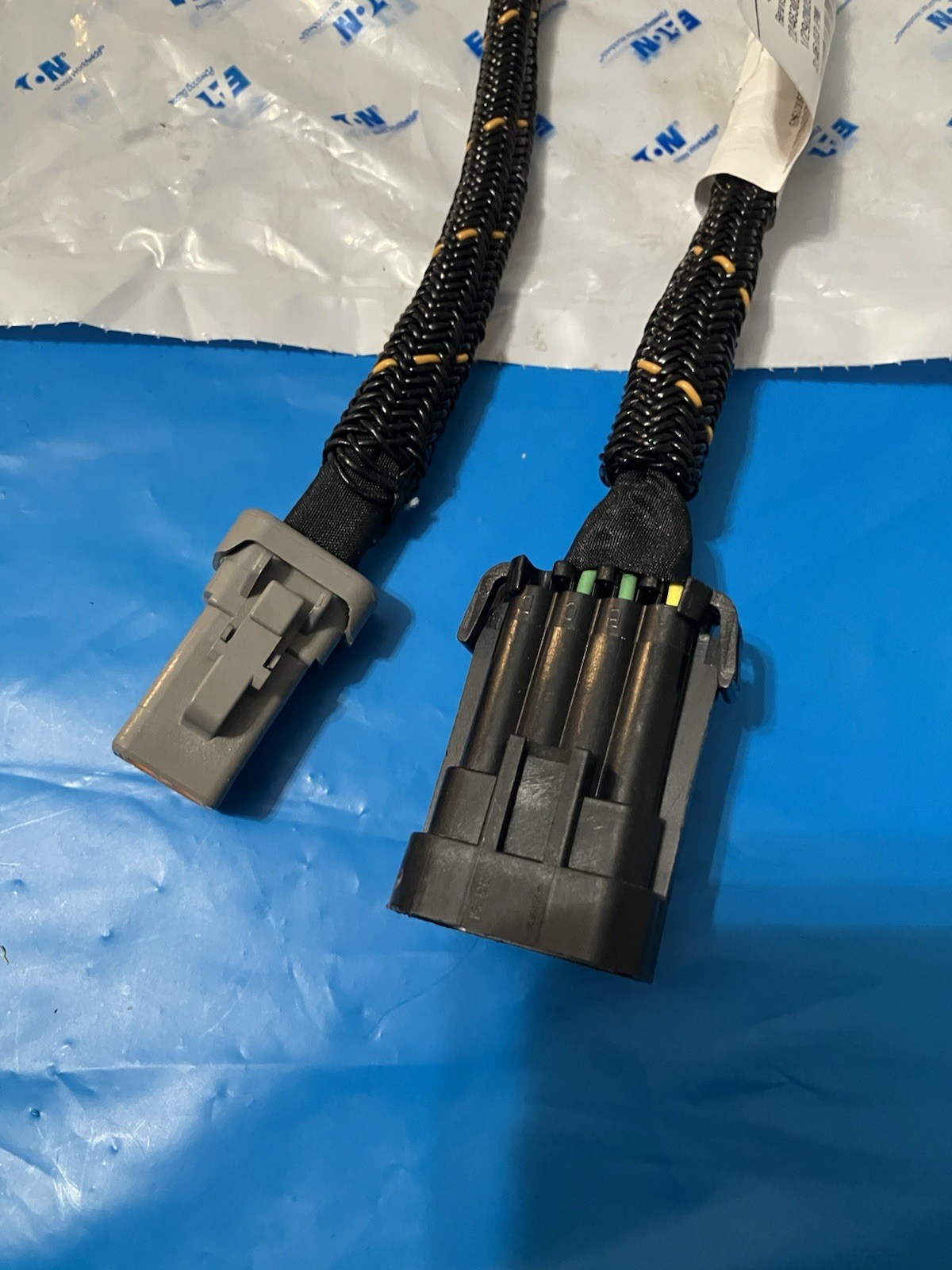 Eaton 4307597 K-4302 Harness