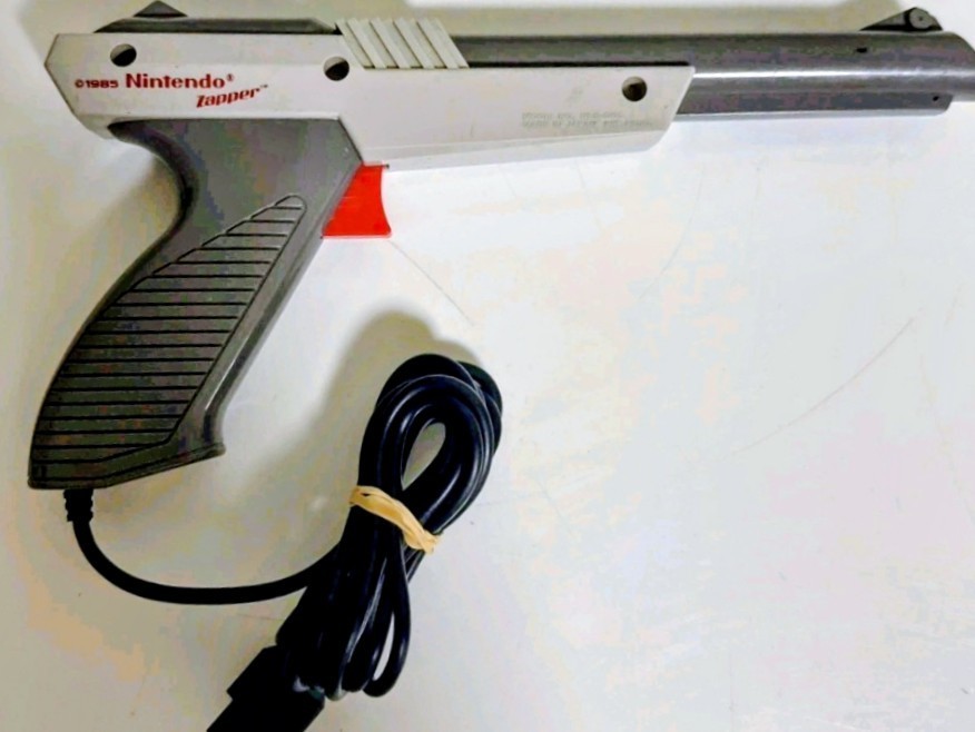 Nintendo Zapper Gun Grey. Tested And Works Great.  Excellent Zapper Gun.