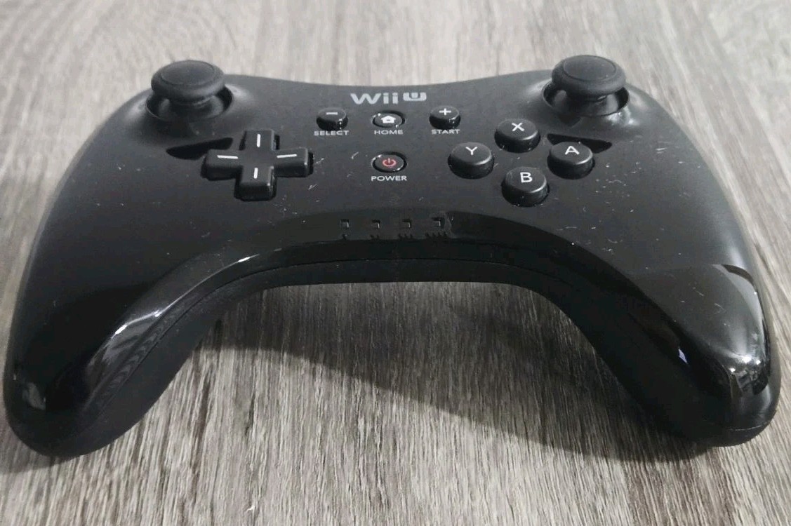 Official OEM Nintendo Wii U Black Wireless Pro Controller Used.