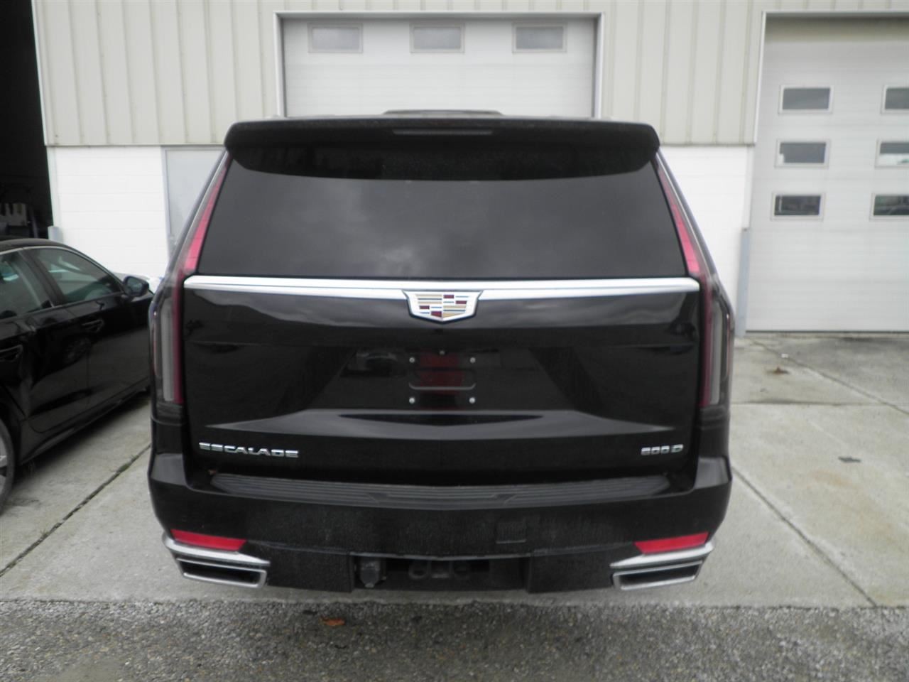 2023 Escalade ESV Upper Air Shutter 3.0L