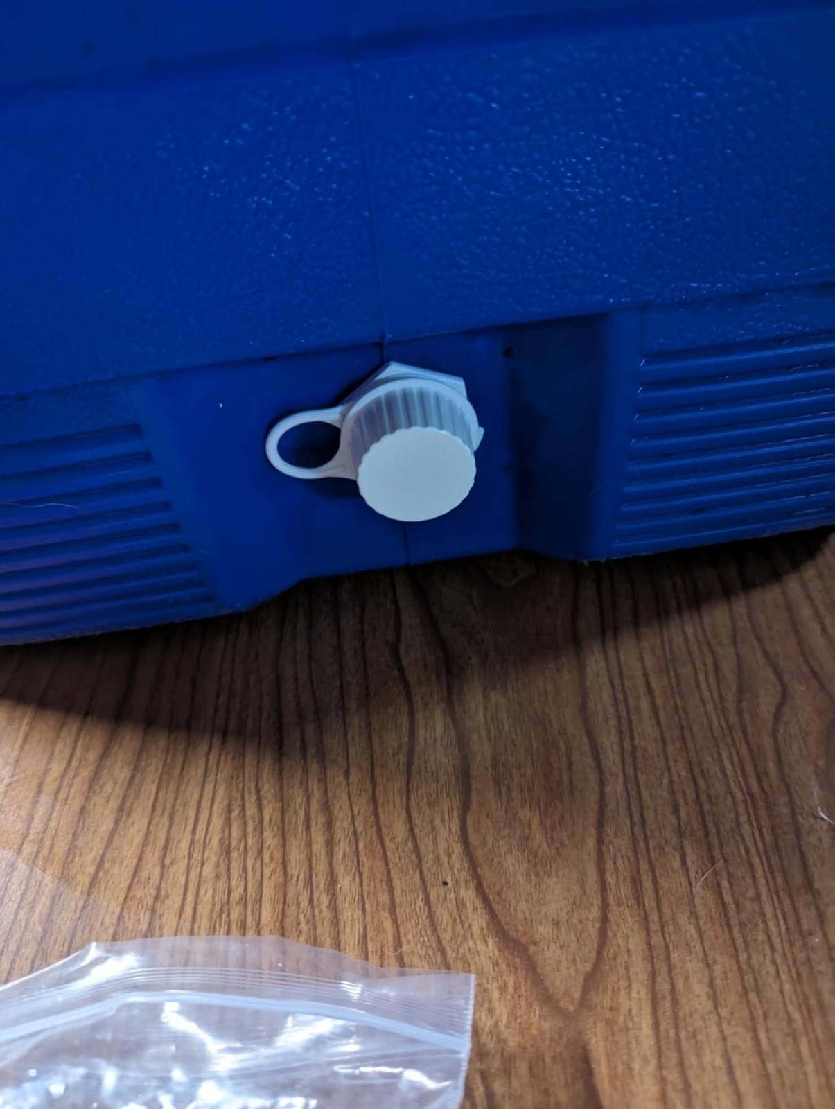Cooler Drain Plug Replacement Threaded with Tethered Cap Fits Igloo 50-165 Quart