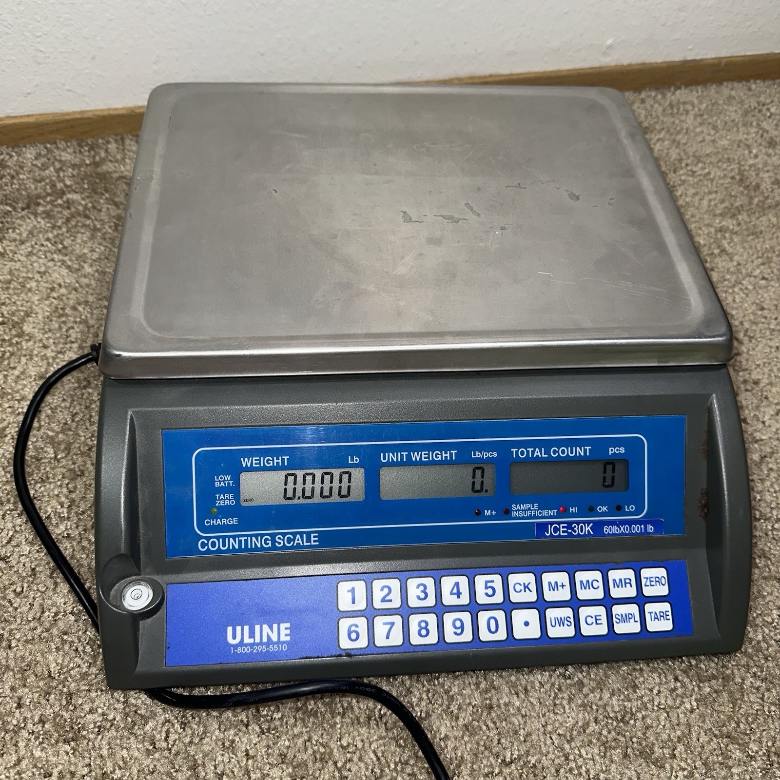 Uline JCE-30K Counting Scale, Plug, 60lbx0.002lb, (read)