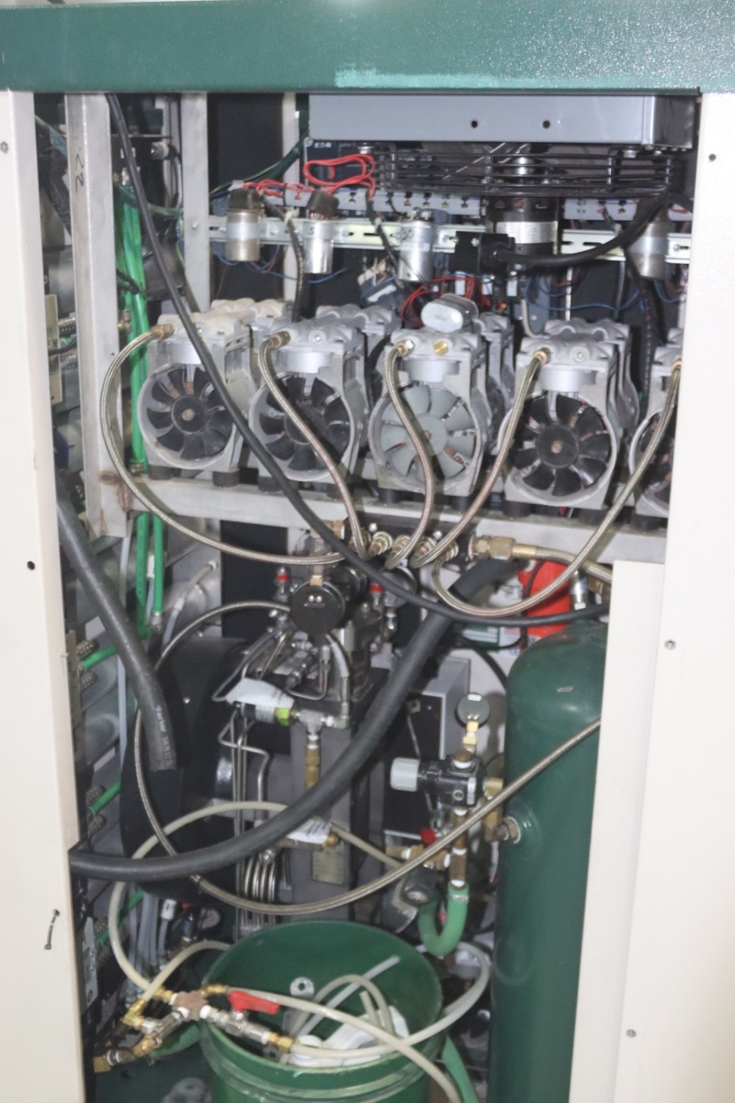 OGSI MOGS-100 BREATHING AIR Generator