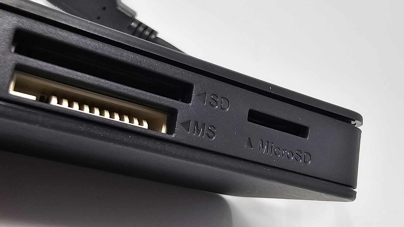 USB 3.0 Card Reader/Writer 4-in-1 Micro SD/SD/CF/MS