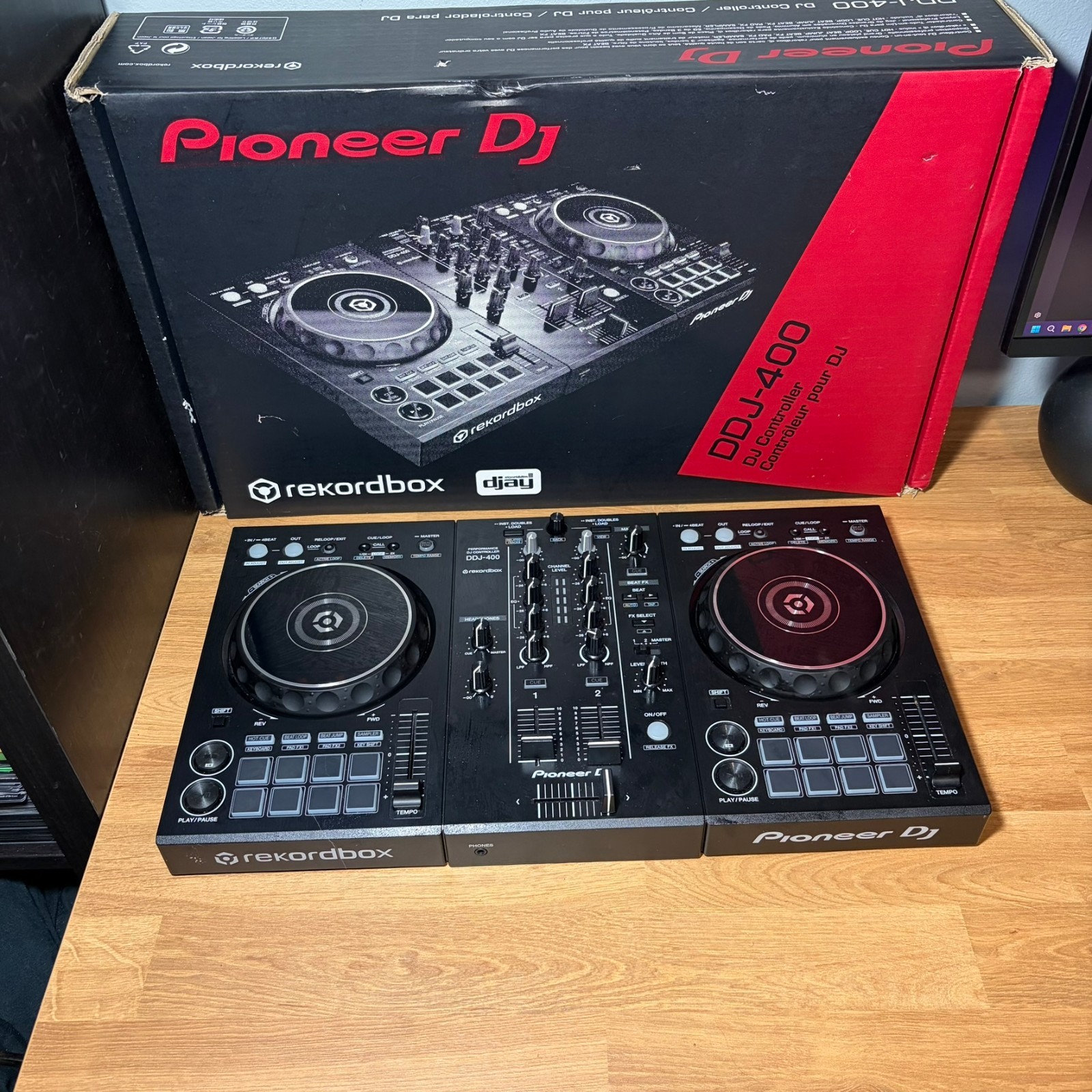 Pioneer DJ DDJ-400 2-Channel Rekordbox DJ Controller UNTESTED