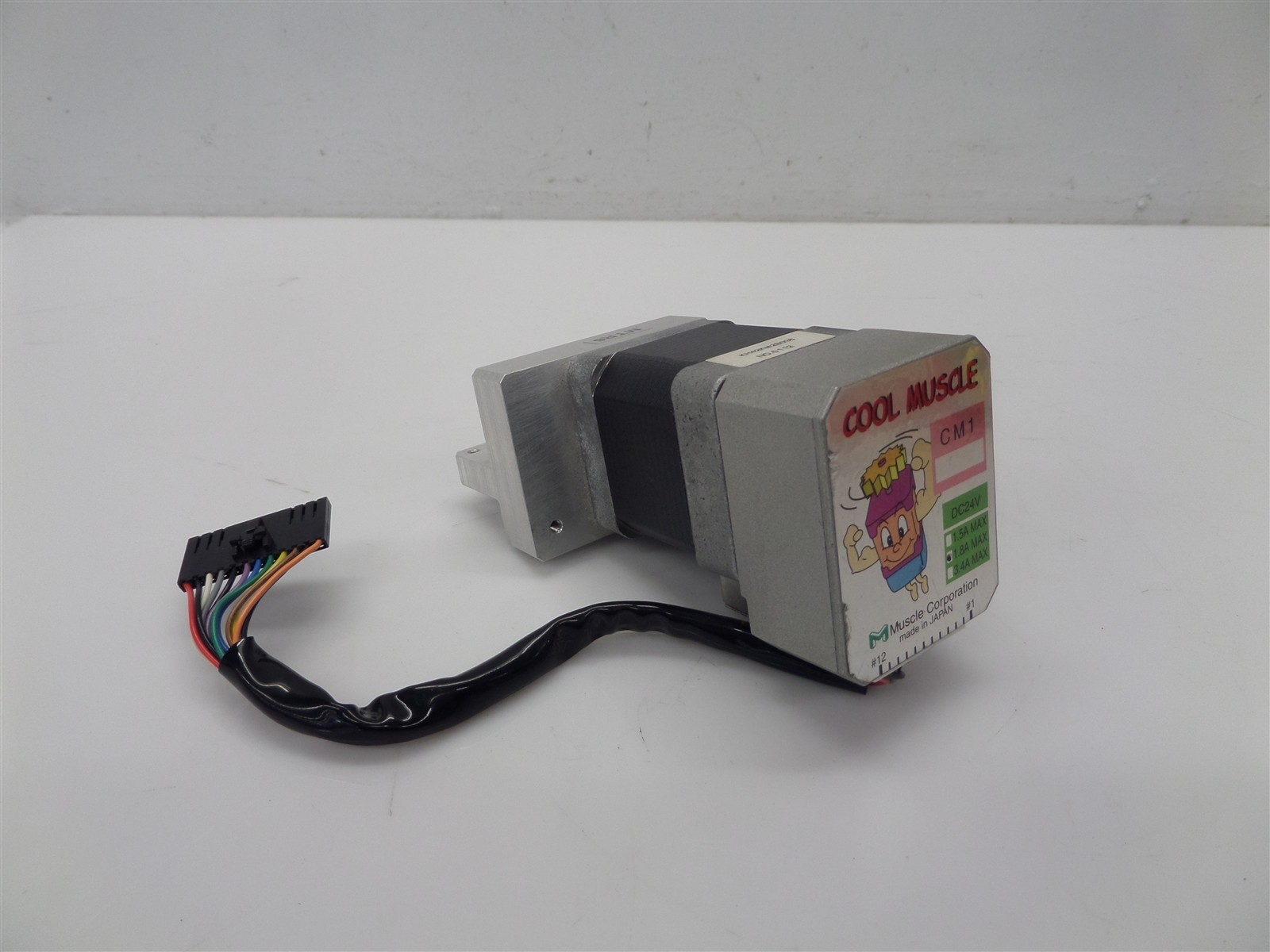 Cool Muscle CM1 Series CM1-C-17L30 Servo Motor