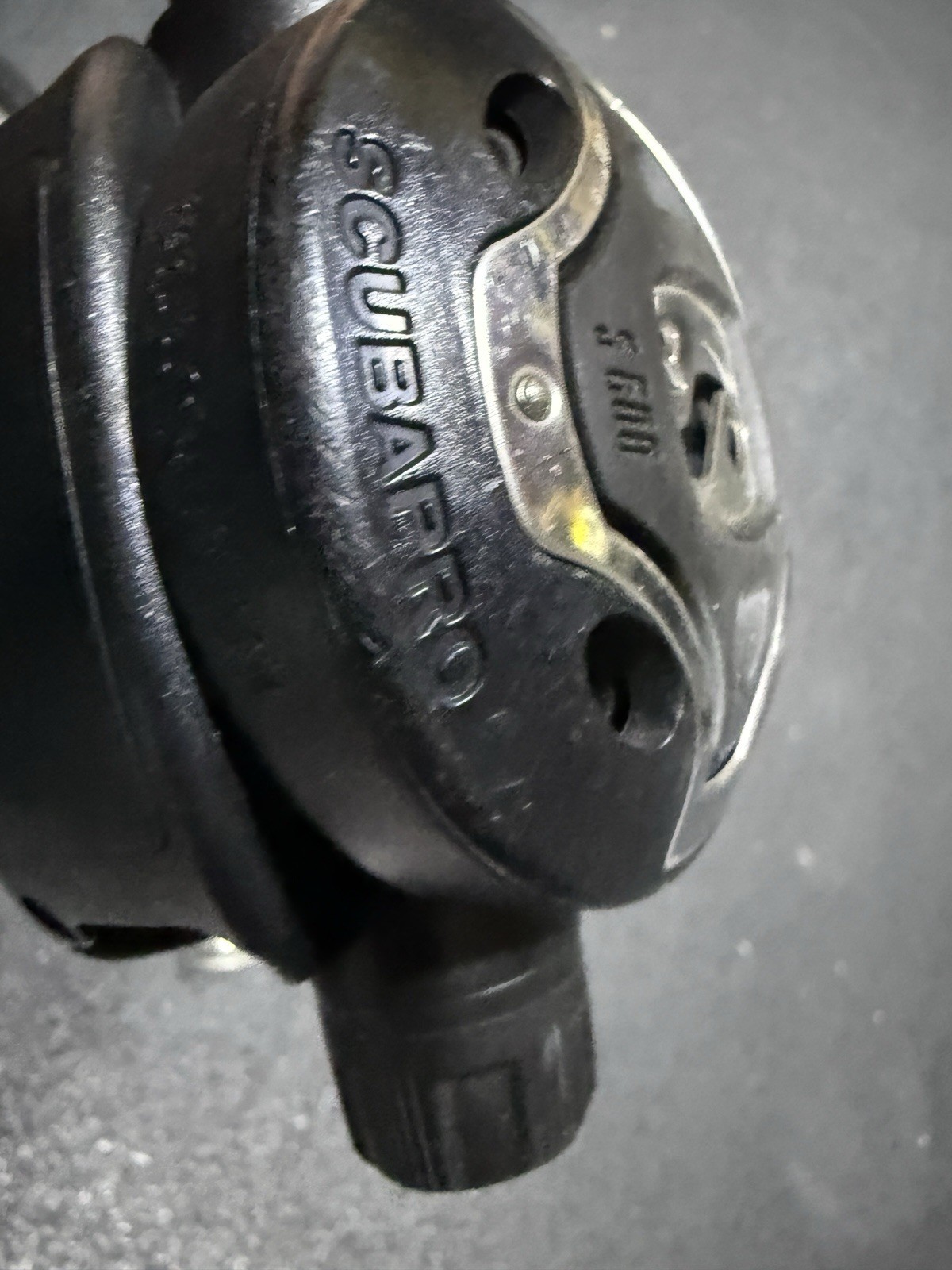 SCUBAPRO REGULATOR S600 first stage regulator and aeris pressure gauge untested