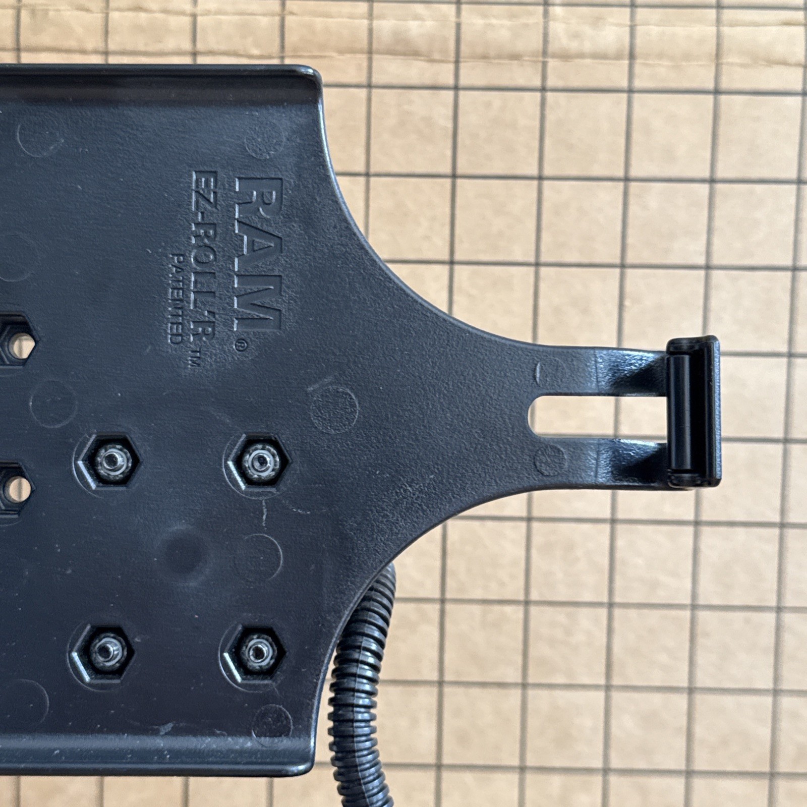 RAM EZ-roll’s iPad Mini With Cup Holder