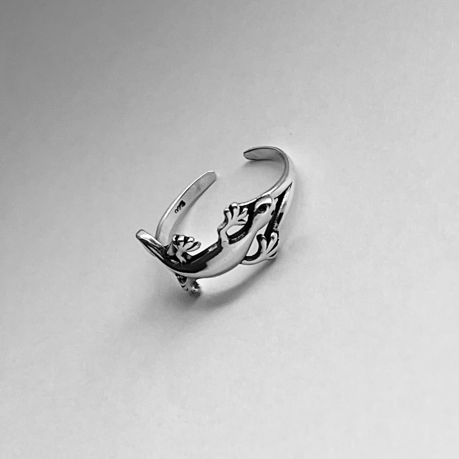 Sterling Silver Lizard Toe Ring, Silver Ring, Midi Ring, Gecko Ring, Animal Ring