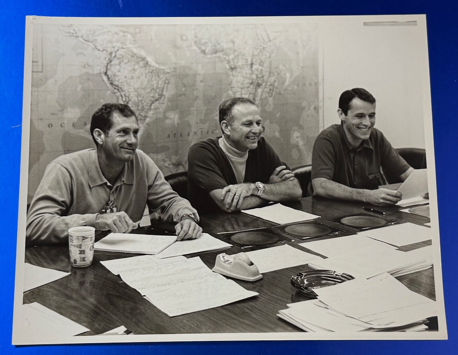 GUNTER WENDT GUENTER WENDT COLLECTION HAND SIGNED NASA SKYLAB 4 CREW PHOTO