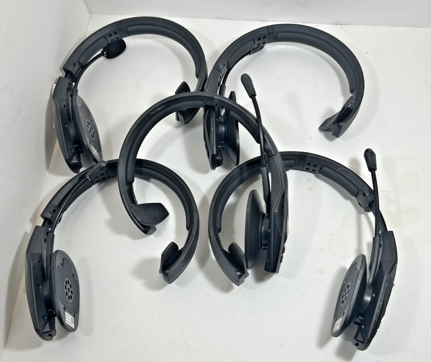 (LOT OF 5) BlueParrott B550-XT Noise-Canceling Wireless Headset *POWER ISSUES