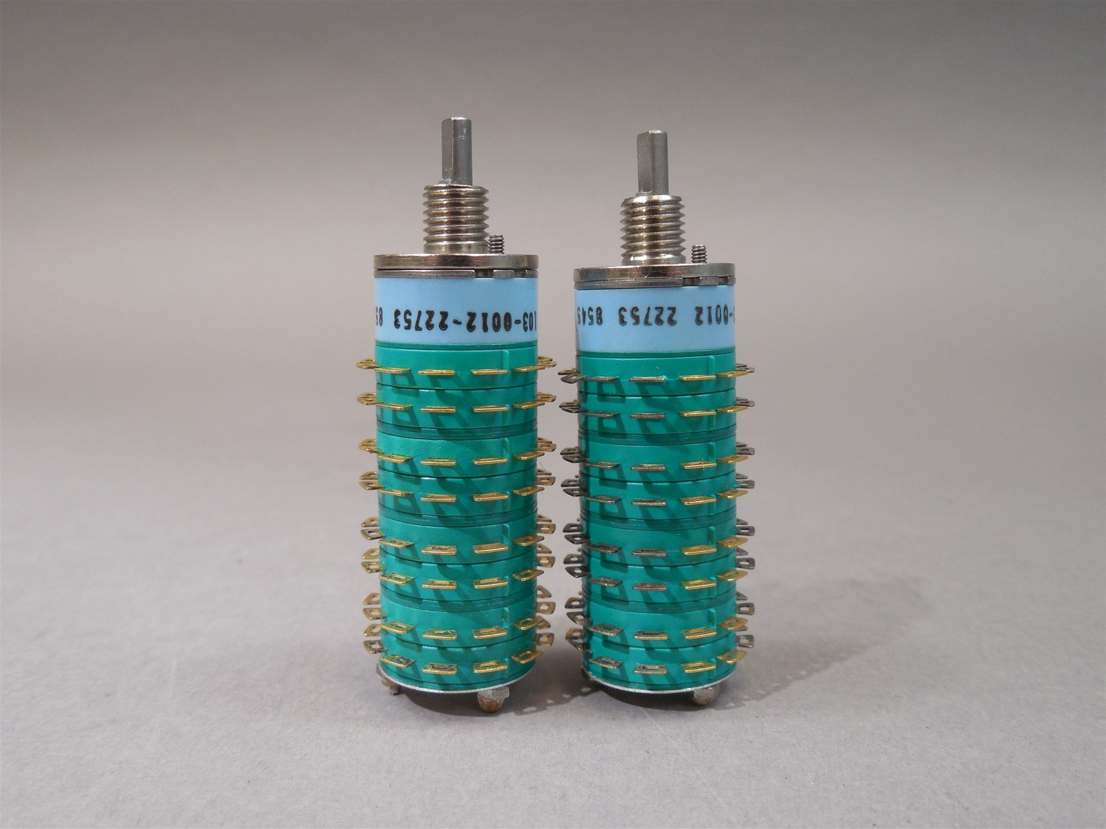 NOS - Lot of (2) ITW Rotary Switch 41-103-0012 NSN: 5930-00-621-6459