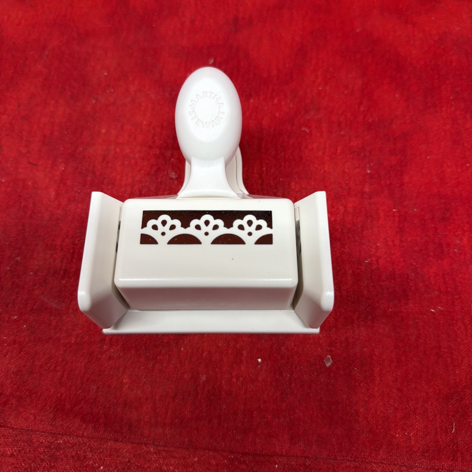 MARTHA STEWART CRAFT PAPER PUNCH (s7)
