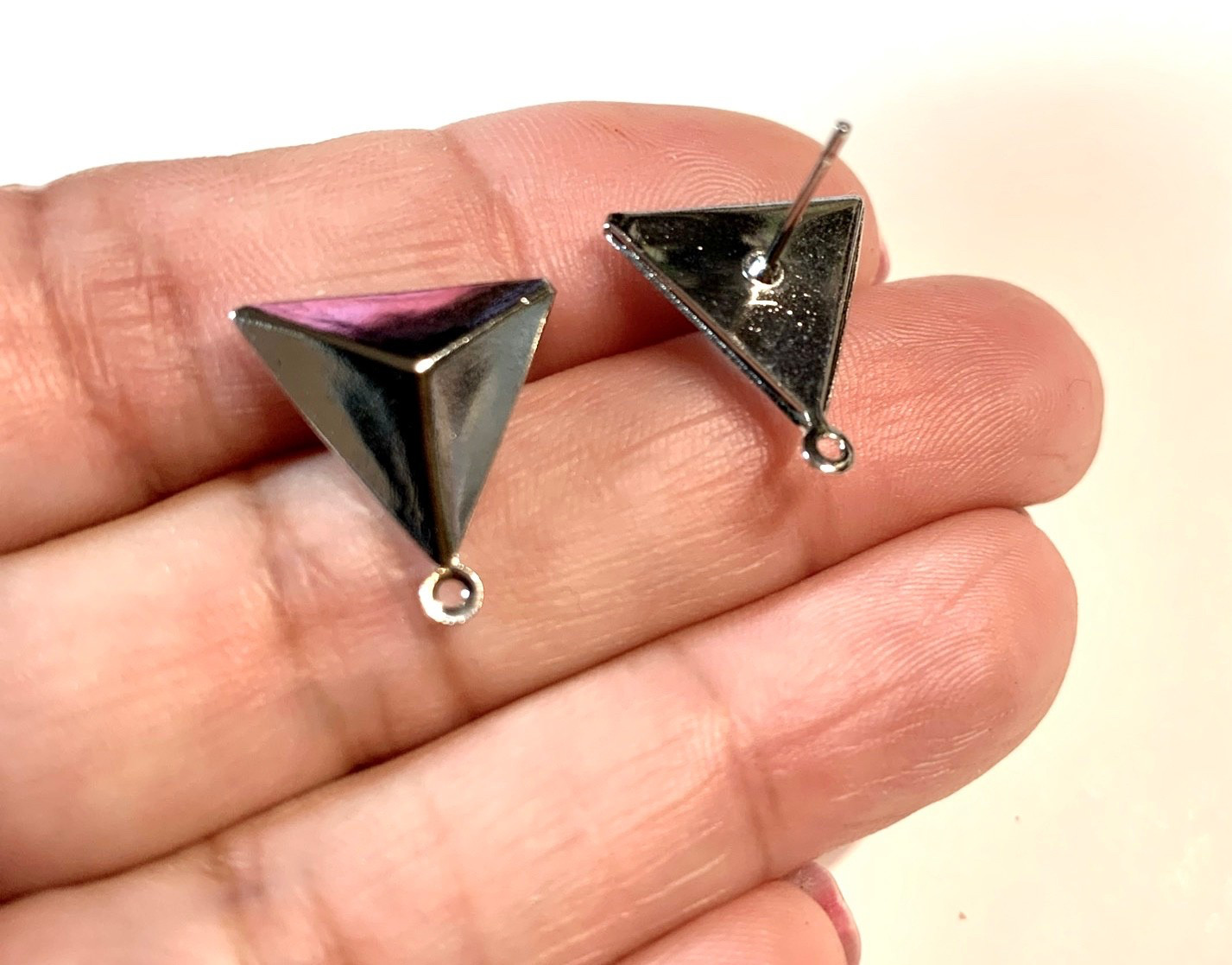 NOS 100 Earstuds Post Silver Half Triangle Loop Pierced Earrings Bead Findings