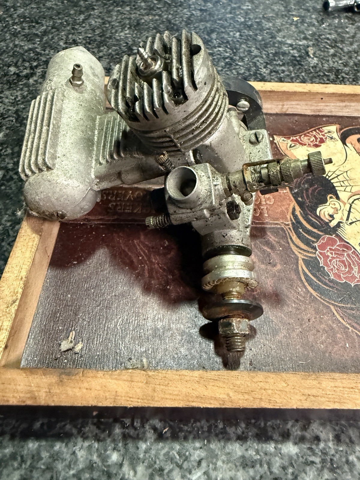 Magnum GP 25 RC Model Airplane Engine, Compression!