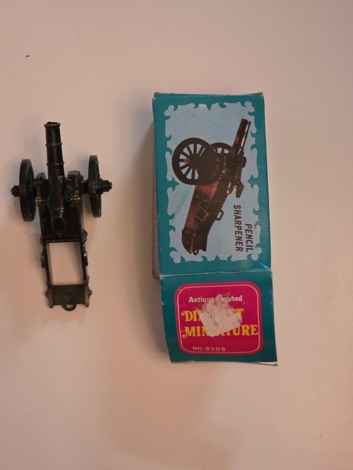 Vintage Die-Cast Miniature Pencil Sharpener War Cannon #9306 w/ Box FREE SHIP