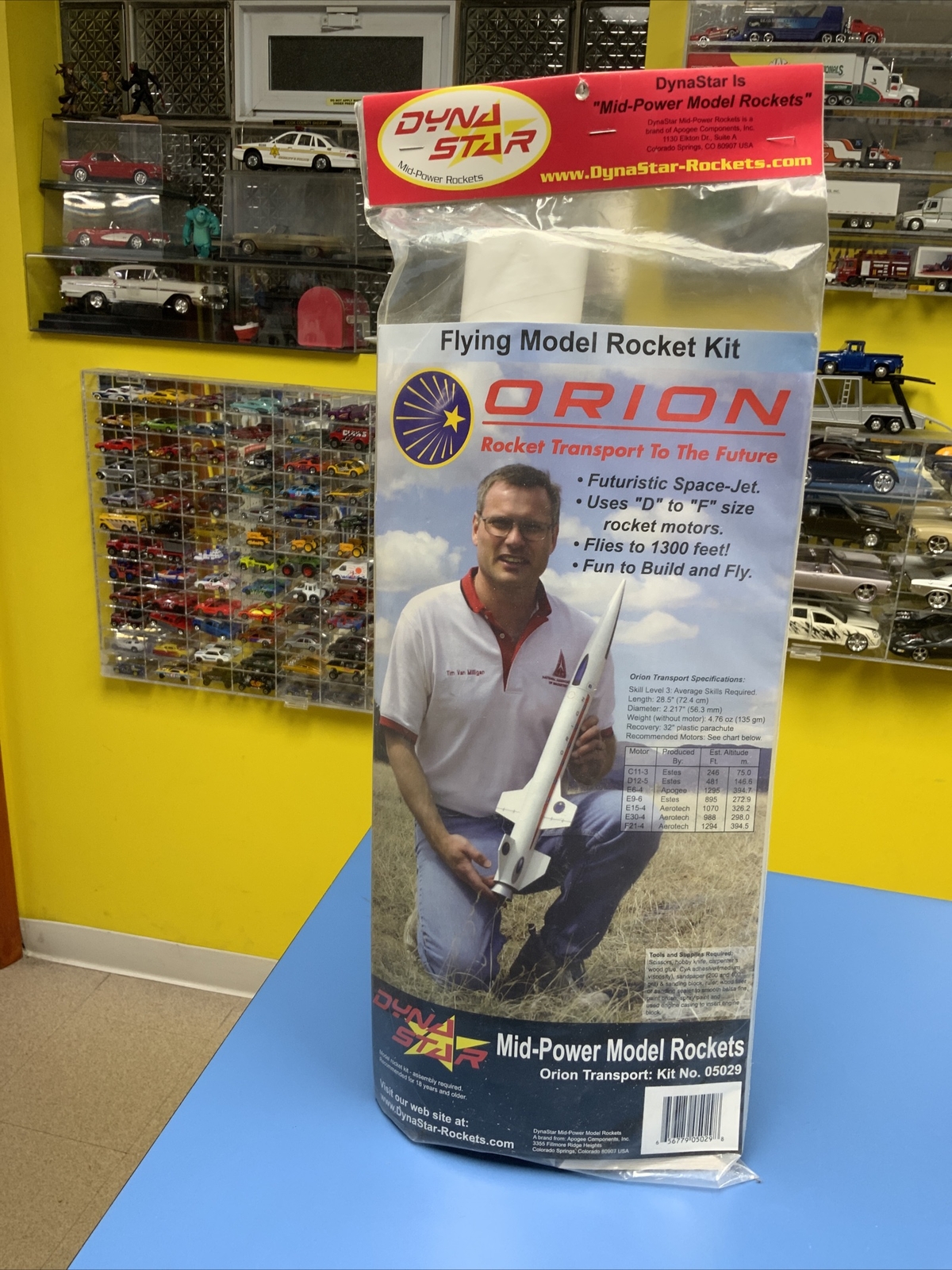NEW DYNASTAR ORION MID POWER FLYING MODEL ROCKET