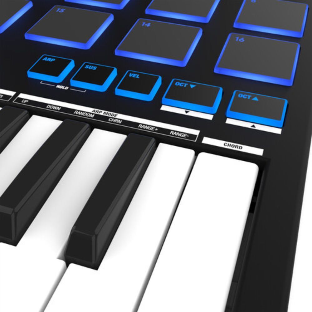 Reloop Keypad Pro USB-MIDI Controller w/ Auray FP-P1L Universal Piano Pedal Kit