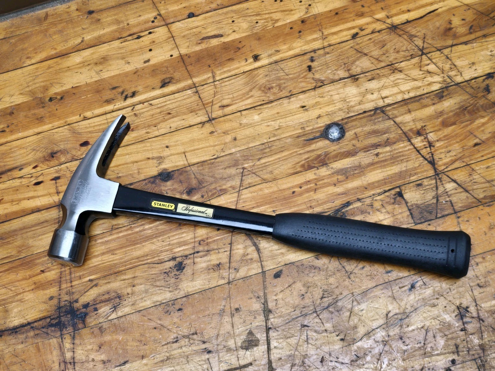 VINTAGE NOS STANLEY PROFESSIONAL 51-062 22oz Straight Claw Hammer USA NEW
