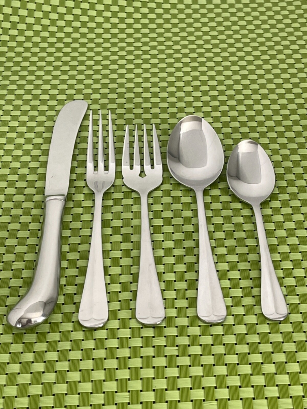 Towle ASHLEY Stainless Supreme Glossy Korea Silverware Flatware SMART CHOICE